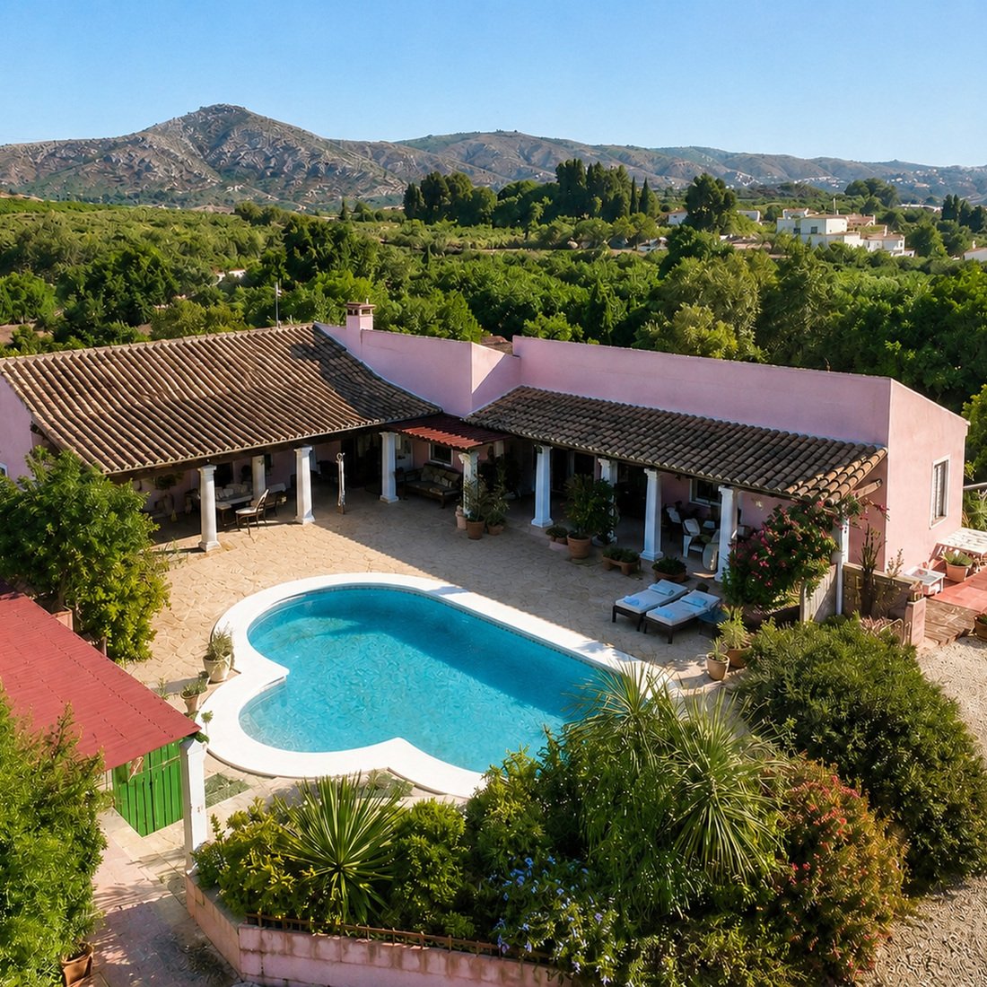 Villa Azahar vista aérea villa & pisicna